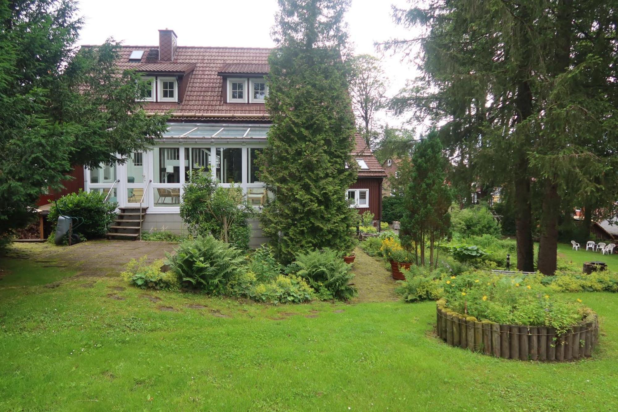 Liebevoll Eingerichtetes Ferienhaus Mit Grossem Garten Clausthal-Zellerfeld Luaran gambar